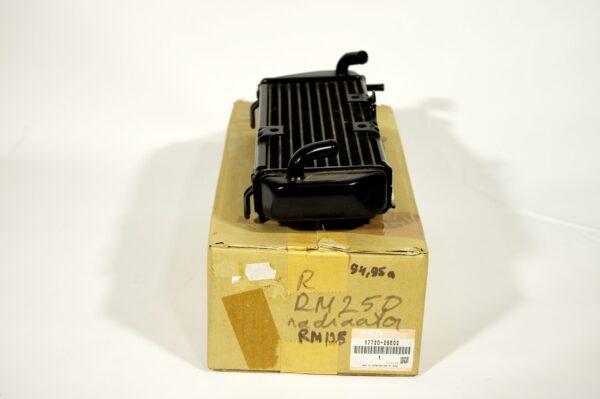 Suzuki OEM radiaator RM125/250