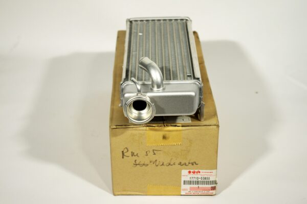Suzuki OEM radiaator RM85