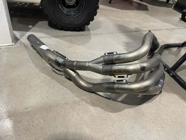 Yoshimura summuti torustik Suzuki Hayabusa GSX1300R